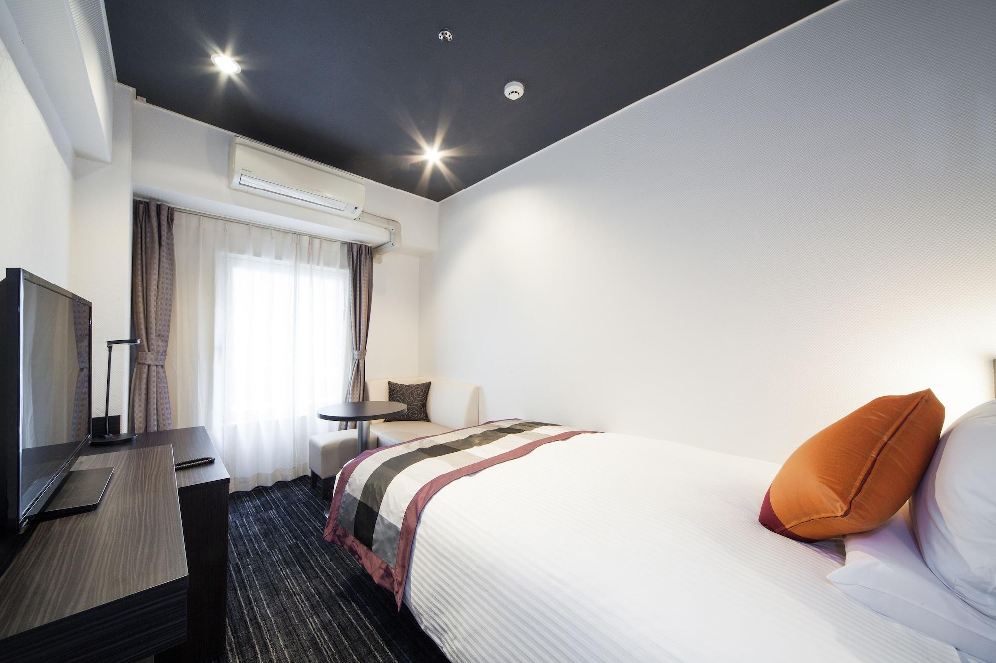 Hotel Mystays Shinsaibashi Osaka Bagian luar foto