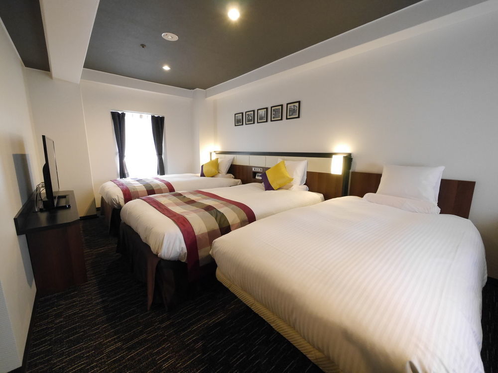 Hotel Mystays Shinsaibashi Osaka Bagian luar foto